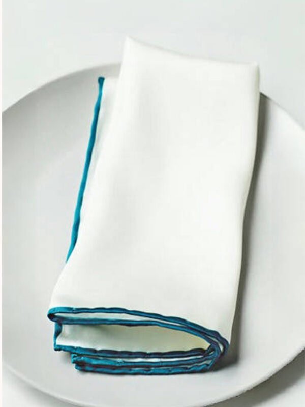 OASIS ROLLED SILK POCKET SQUARE