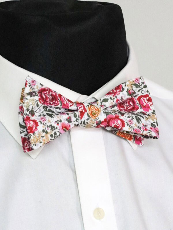 GREY AND ROSE FLORAL SELF-TIED BOW TIE