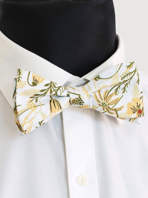 SILVER SAGE FLORAL SELF-TIED BOW TIE
