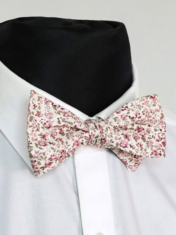 QUARTZ FLORAL SELF-TIED BOW TIE