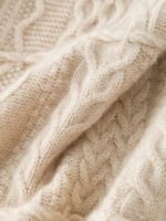 ABLE-KNIT SOFT TOUCH CASHMERE CREW NECK SWEATER (2 COLORS)