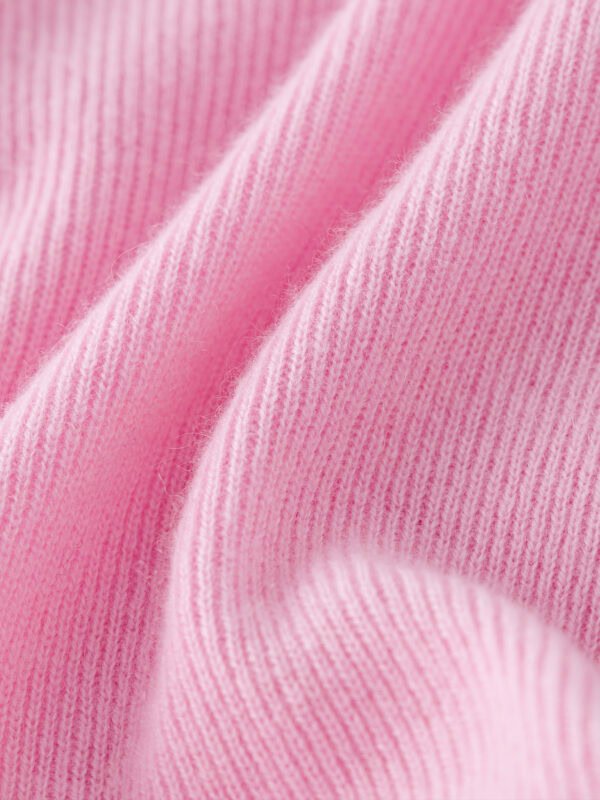 100% CASHMERE SLIM-FIT TURTLENECK SWEATERS