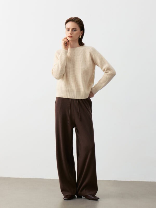 SOFT CASHMERE TOUCH CREW NECK SWEATER - BEIGE & CAMEL
