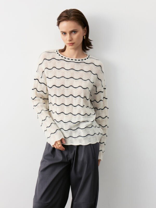 OVERSIZE IVORY BLACK WAVE OPENWORK CASHMERE SWEATER