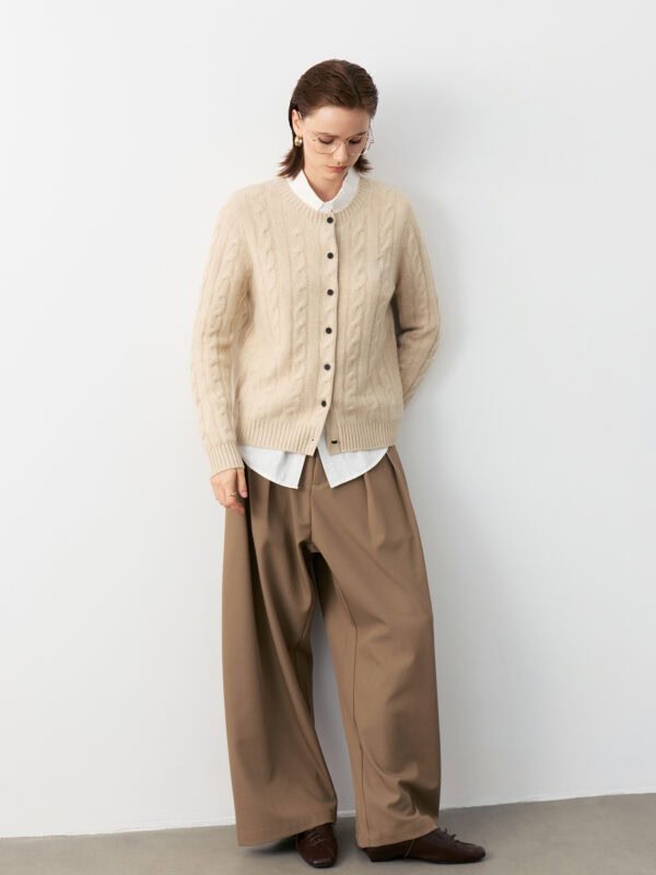 BEIGE FINE KNIT CASHMERE CARDIGAN