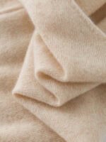 GOAT CASHMERE RICH FABRIC V-NECK CAMISOLE | JET BLACK & SOFT CREAM