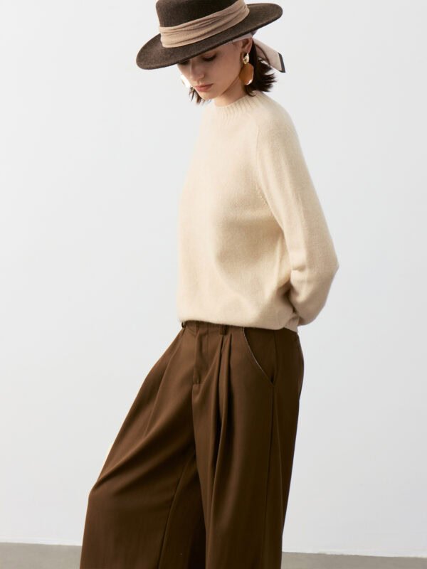 LUXURY CASHMERE SLIM-FIT TURTLENECK SWEATERS