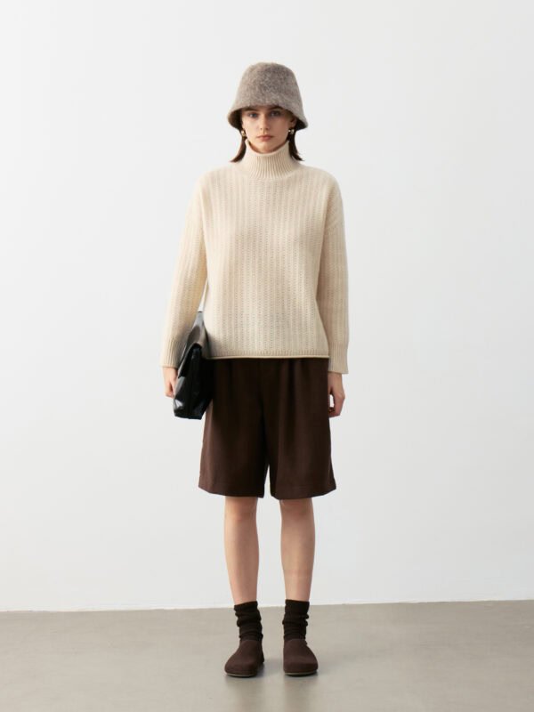LUXURY CASHMERE TURTLENECK SWEATER | CREAM WHITE & TAUPE BROWN, TEXTURED KNIT