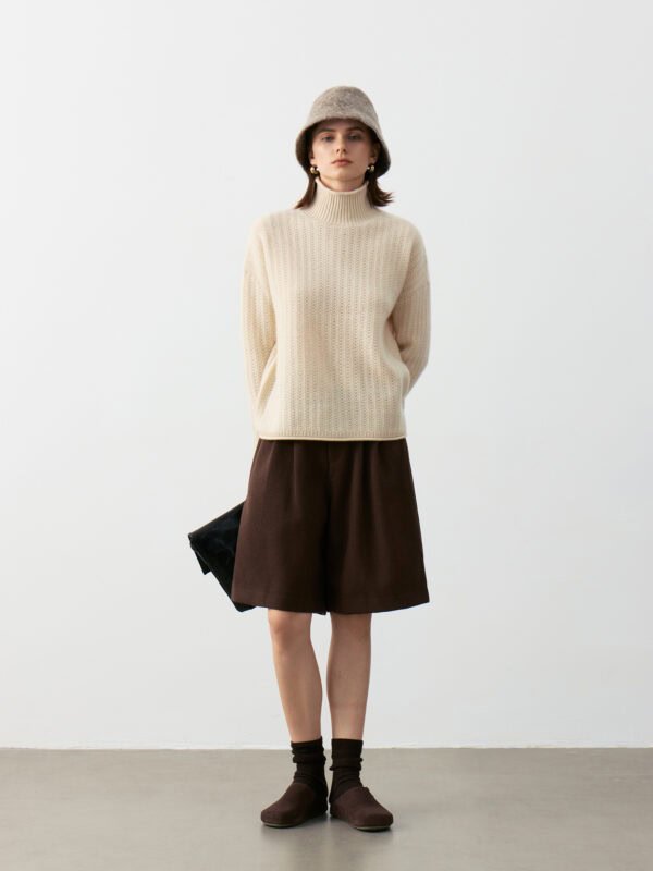 LUXURY CASHMERE TURTLENECK SWEATER | CREAM WHITE & TAUPE BROWN, TEXTURED KNIT