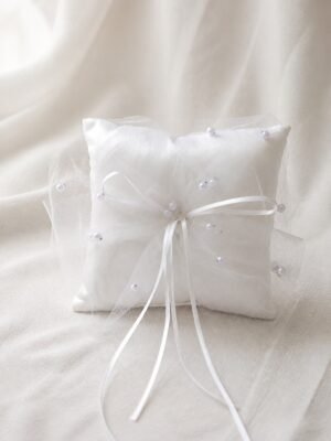 White Pearl Tulle Ring Bearer Pillow for Wedding Ceremonies