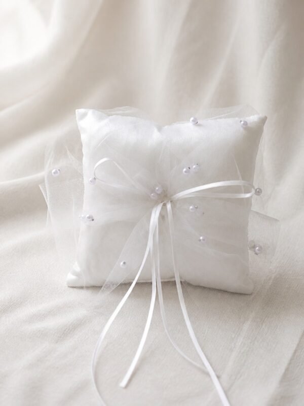 White Pearl Tulle Ring Bearer Pillow for Wedding Ceremonies