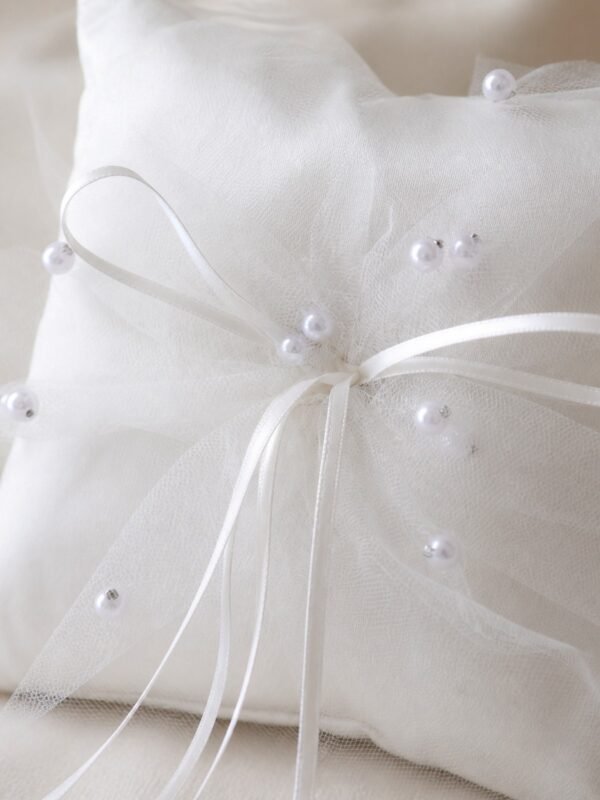 White Pearl Tulle Ring Bearer Pillow for Wedding Ceremonies